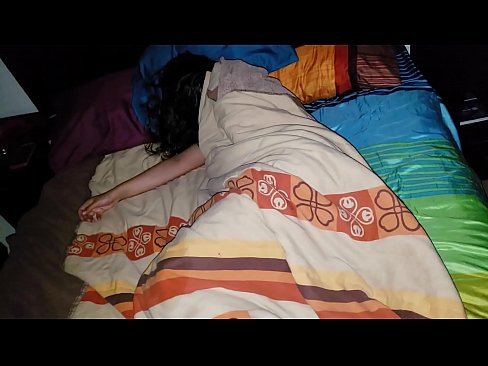 ❤️ Nevlastní syn buzeruje svou mladou nevlastní matku, zatímco ona spí. ❤ Sex video u porna cs.doujin-sexy.ru ❌